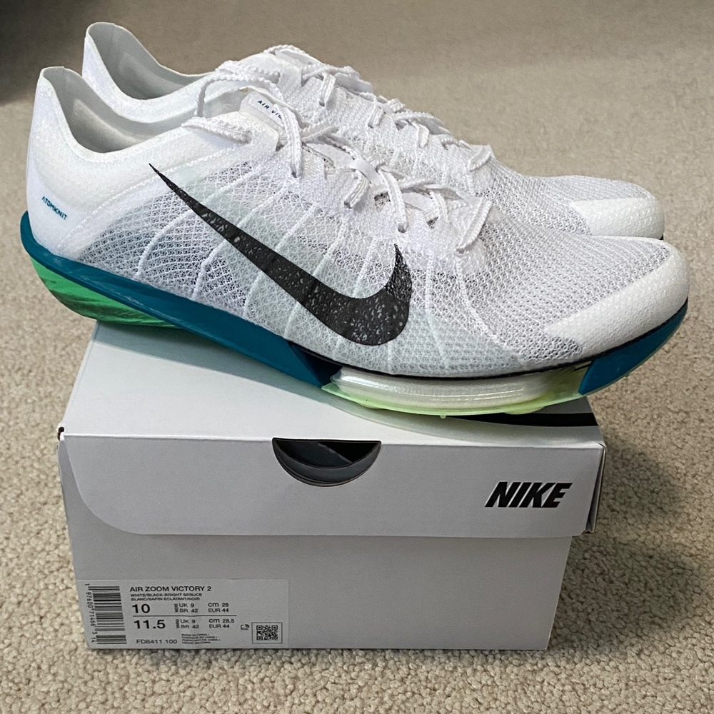 Nike Air Zoom Victory 2